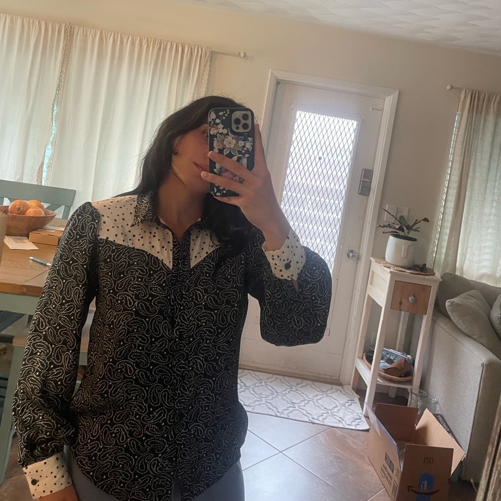 Topshop black and white satin botton down